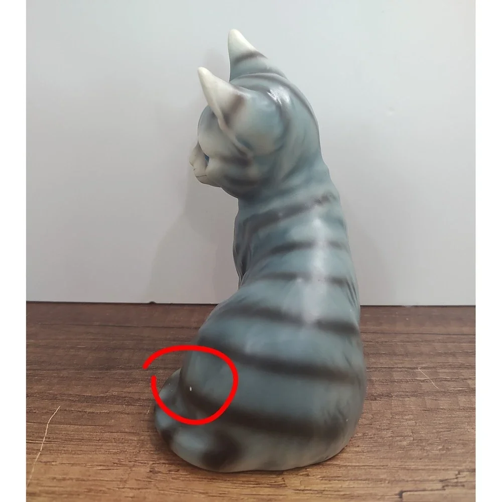 Blue Steel Gray Striped Blue Eyed Cat Kitty Figurine Made in Japan Vintage S3